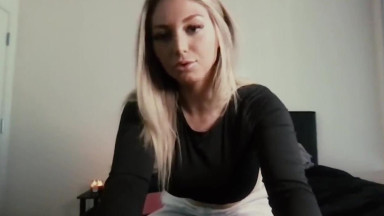 Daphnes Kayley does Paperwork