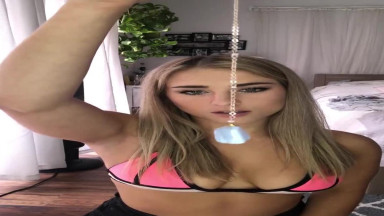 Victoria Hypnotizes Herself