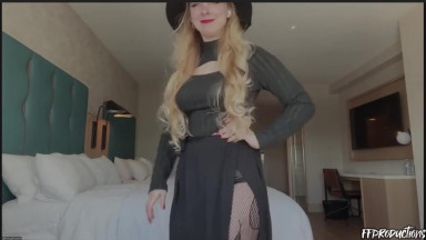 Lily 24