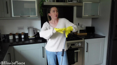 Frumpy Wife Is Transformed Into Free Use Bimbo